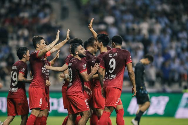 海港狂轰6弹登顶中超火力NO.1 穆帅：团队精神可贵