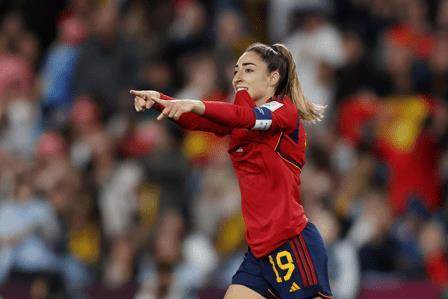 B体育-【女足世界杯】卡蒙娜建功，西班牙1比0英格兰夺冠